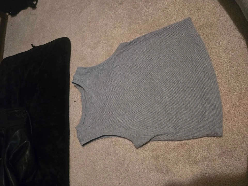 Assorted woman's tops - photo 4