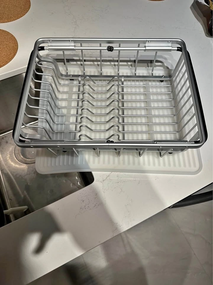 LIKE NEW - KSP Span Over The Sink Dish Rack and Silicone Mat