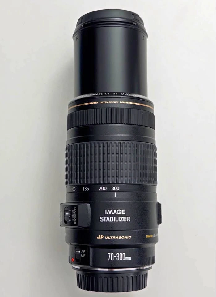 Cannon lens EF - 70-300mm USM