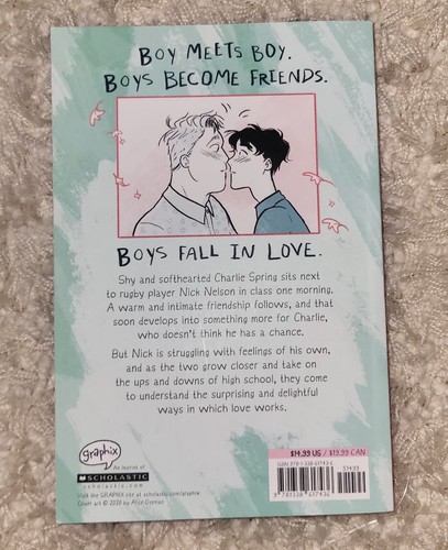 Heartstopper book set 1-5 and Yearbook add on - photo 5