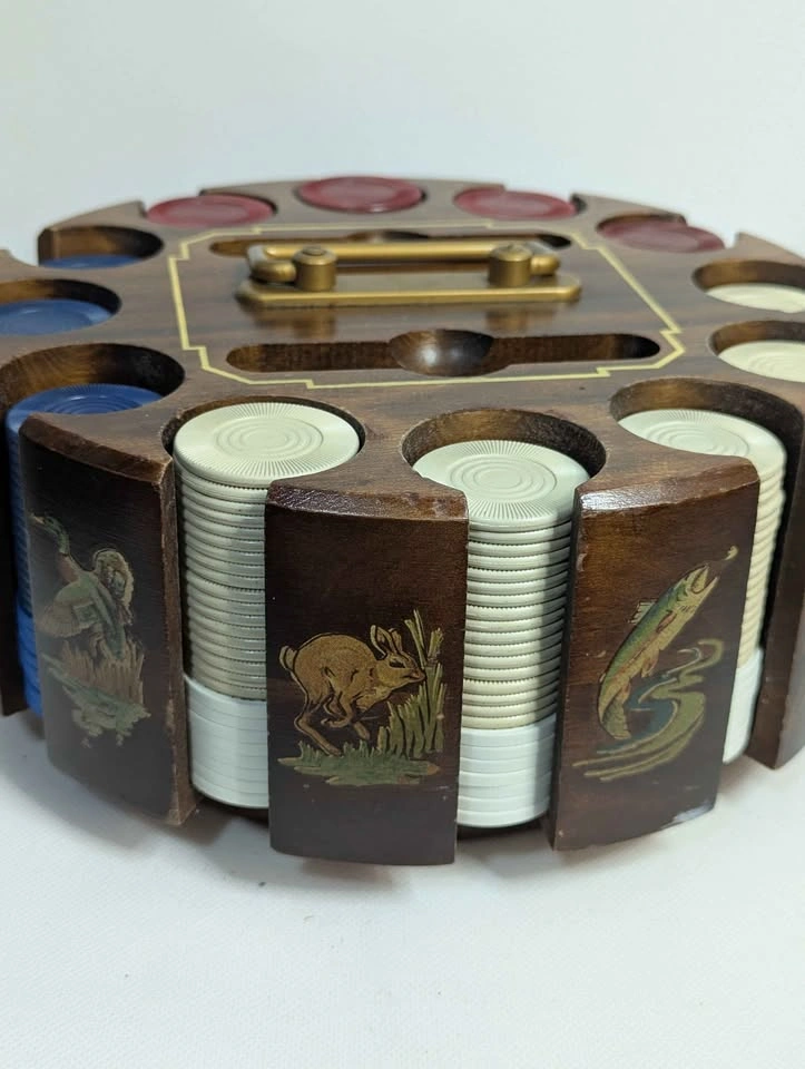 Vintage Wooden Wildlife Poker Chip Carousel with Chips by Drueke - photo 4