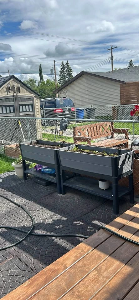 Costco Elevated Garden Planters – Set of 2 – Excellent Condition