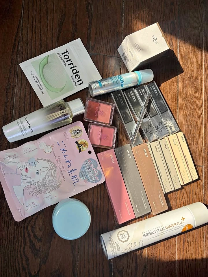Skincare and Makeup Bundle Lancôme Torriden Arotology JMCY