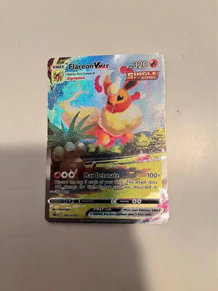 Flareon VMAX SWSH180 Promo