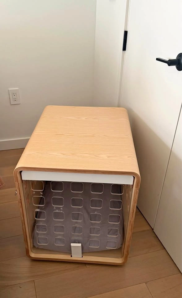 Fable Crate Dog small (acrylic gate)