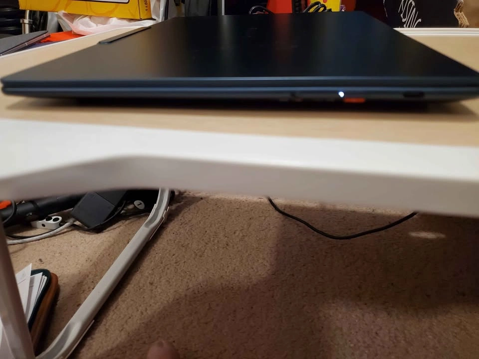 Lenovo Yoga Slim 7x 32GB RAM 1TB OLED Ultrabook - photo 2