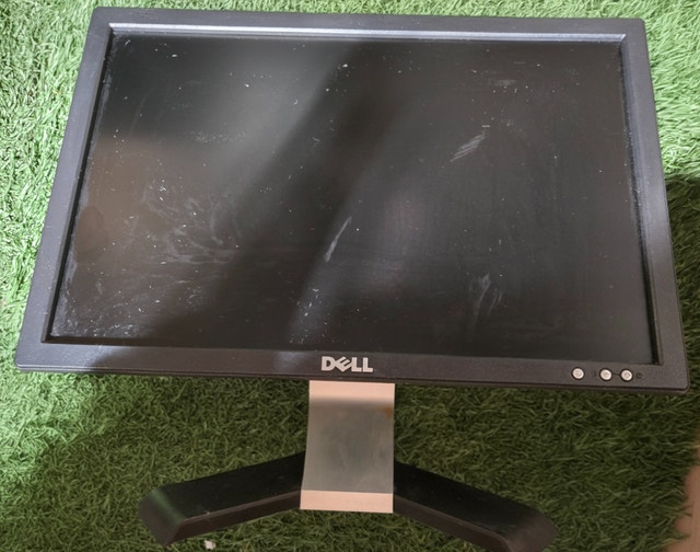 FREE Dell 17" LCD Monitor (Untested)