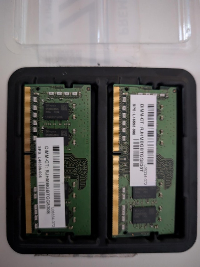 SK Hynix 2x8GB (16GB) DDR4-3200 SO-DIMM Laptop RAM - photo 2