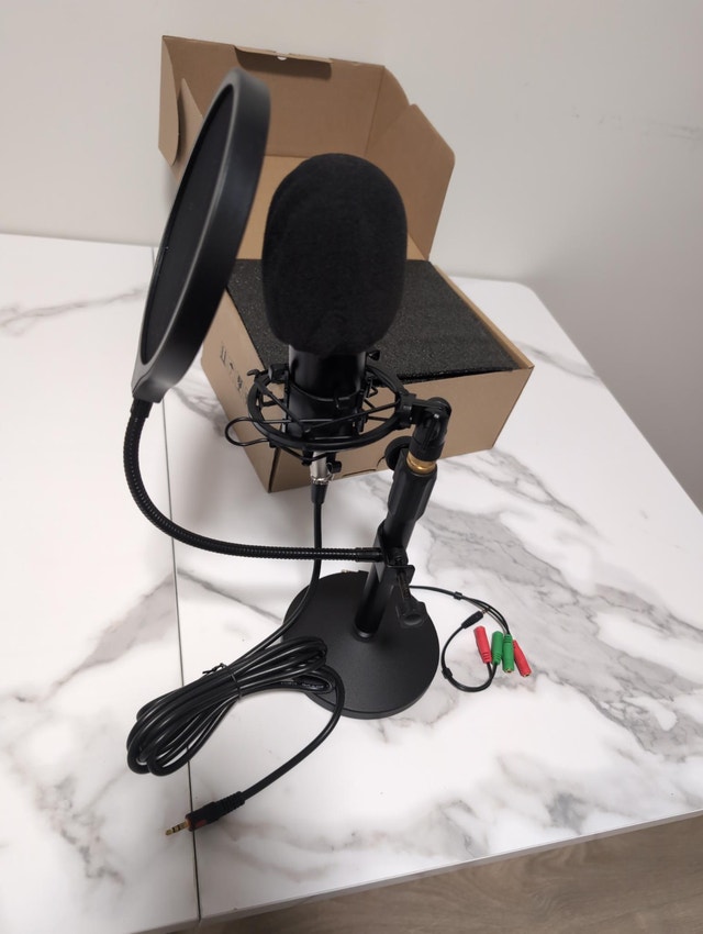 XLR Condenser Microphone Kit - Stand, Pop Filter, Shock Mount
