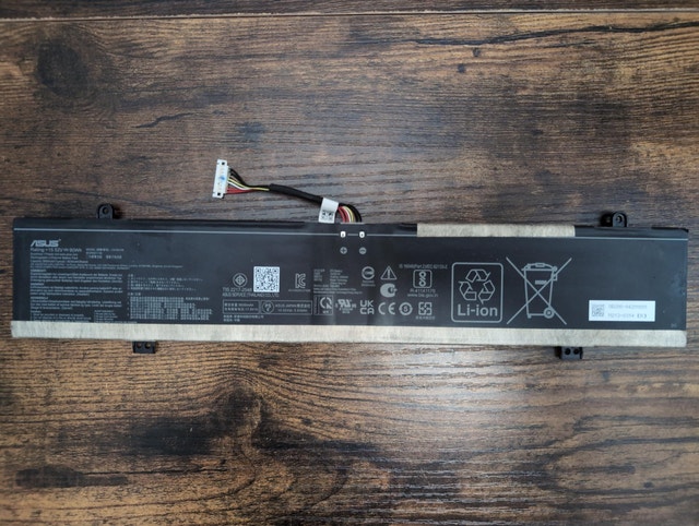 Genuine ASUS C41N2109 Battery - ROG Flow X16 / Strix G16 G18 - photo 5