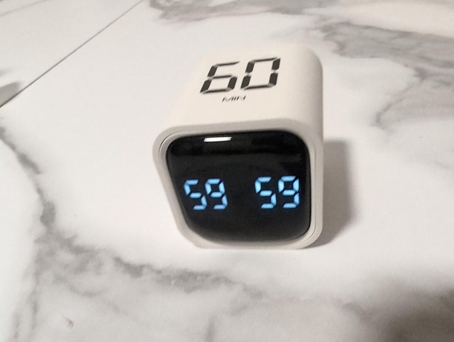 F4 Gravity Timer - Flip Cube Pomodoro Focus Timer - photo 2