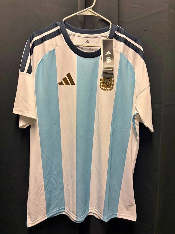 Argentina 26 Home fan jersey size XL