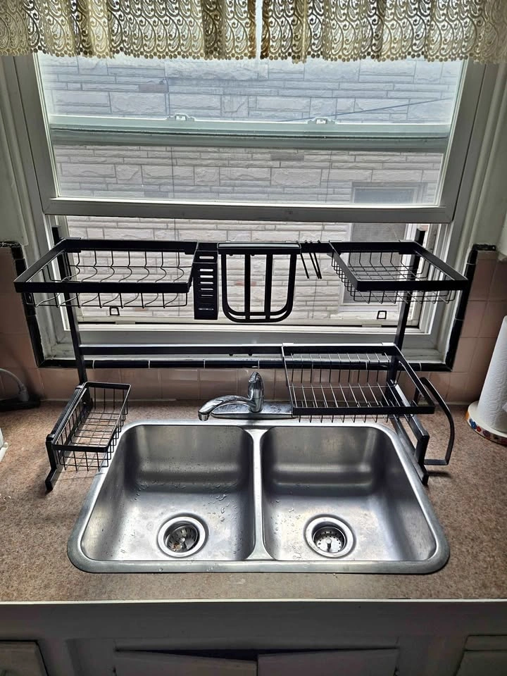 Over the sink dish drying rack