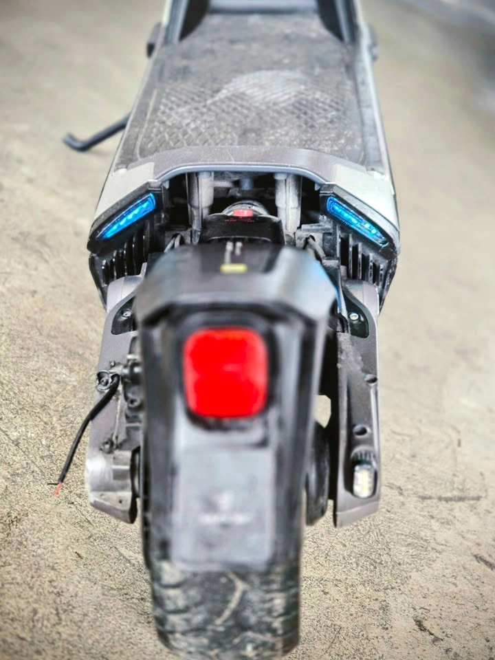 Segway gt1 electric scooter - photo 4