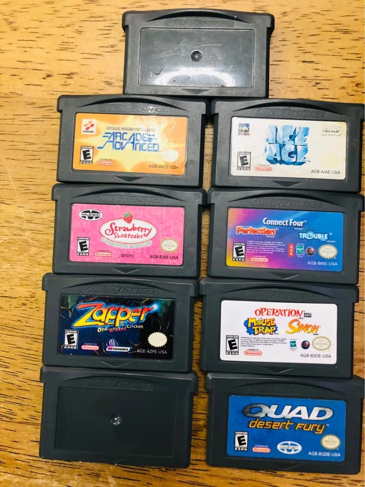 Nintendo Game Boy Advance Bundle - photo 2