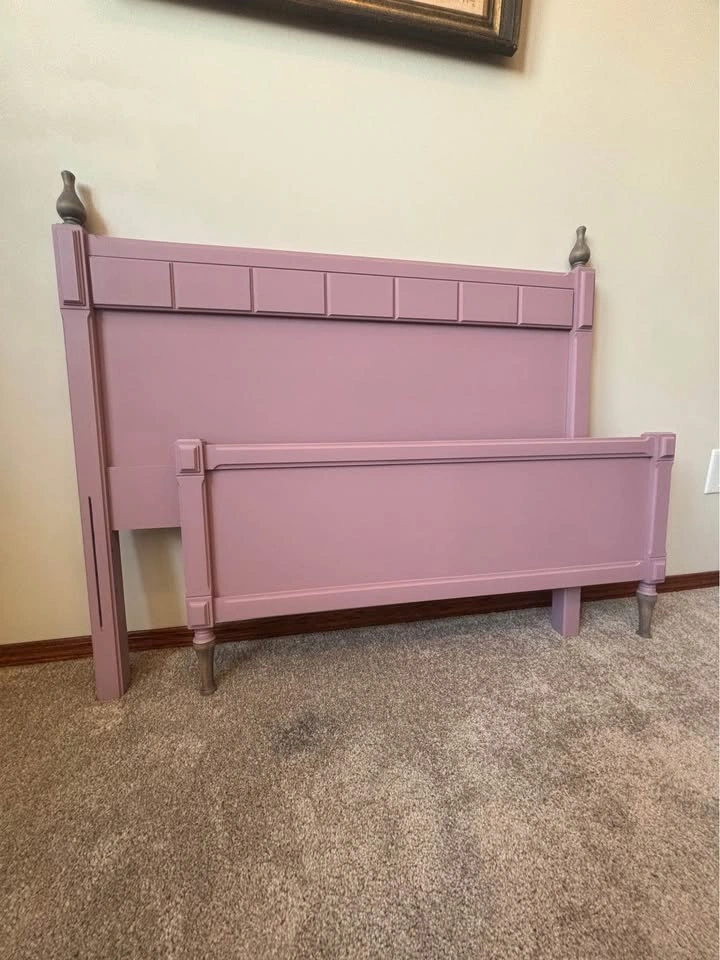 Mauve/ Deep Pink Twin Headboard and Footboard Set - photo 2