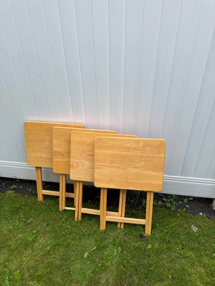Solid Oak Wooden TV Tray Tables with Storage Stand – Set of 4 - photo 2
