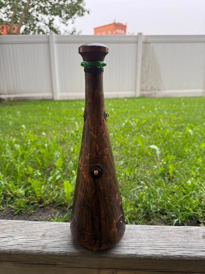 Vintage Italian Leather-Wrapped Decanter with Brass Details - photo 2