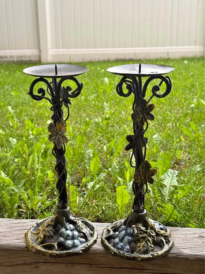 Vintage Metal Grape Vine Candle Holders – Set of 2