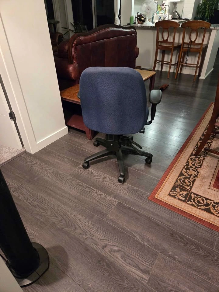 Professional fully adjustable office chair - photo 2