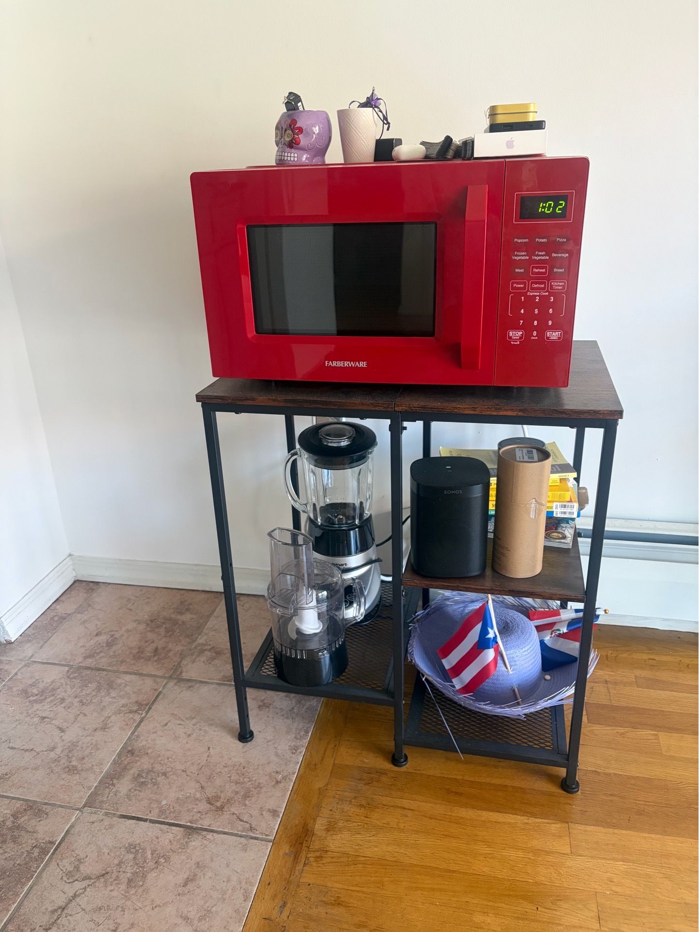 Microwave - photo 3