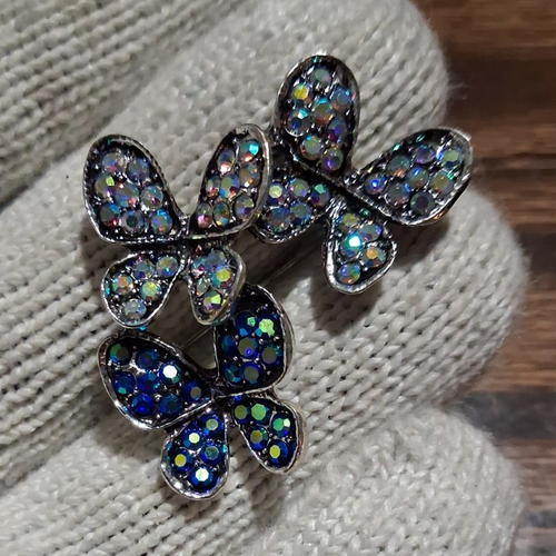 Silver Tone Butterfly Brooch Pin Blue Round Rhinestone Crystal
