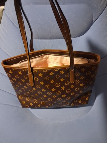Women’s Brown Monogram Tote Zip Top Shoulder Straps Gold Hardwar