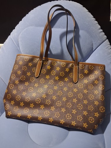 Women’s Brown Monogram Tote Zip Top Shoulder Straps Gold Hardwar - photo 3