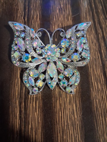 Butterfly Rhinestone Crystal Cluster Brooch Pin Silver Tone Mult - photo 3