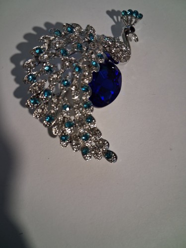 Peacock Brooch Pin Silver Tone Blue Oval Crystal Rhinestone - photo 3
