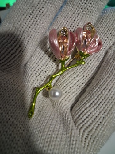 Gold Tone Pink Enamel Flower Brooch Pin White Imitation Pearl Cr