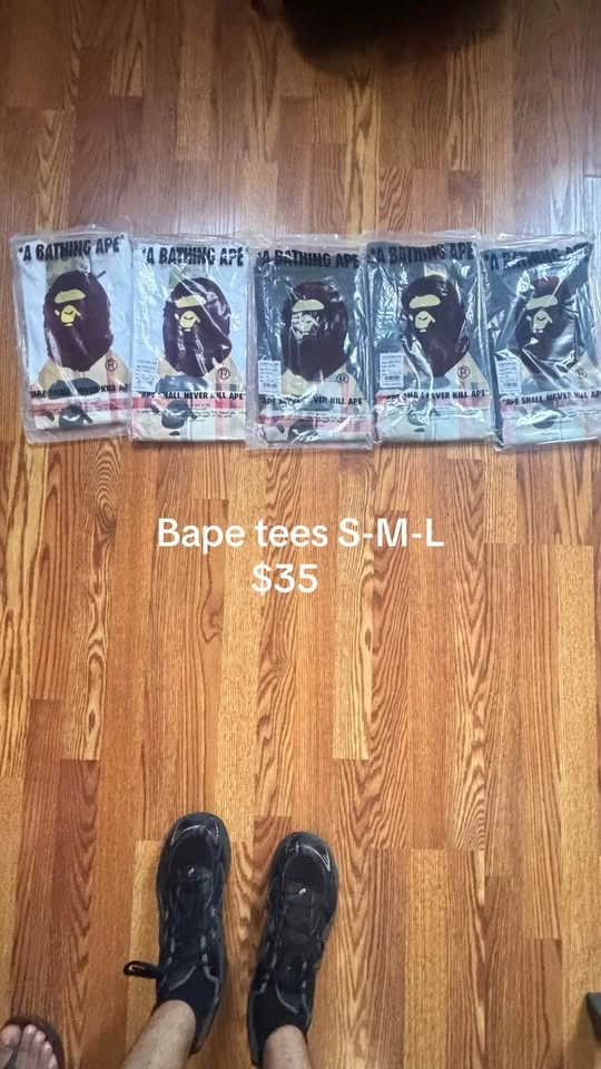 Bape tees/ EE shorts - photo 2