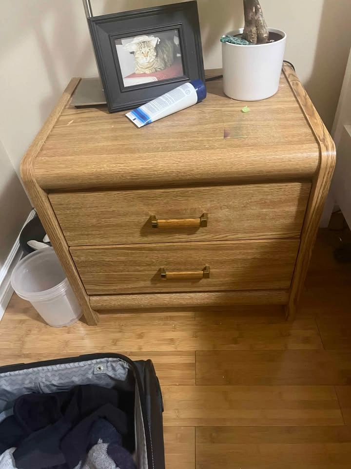 2 Nightstands and couch. Can deliver for fee - photo 3