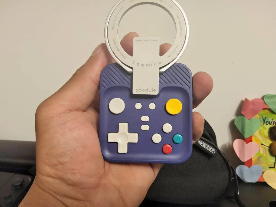 abxylute M4 Wireless Gaming Controller