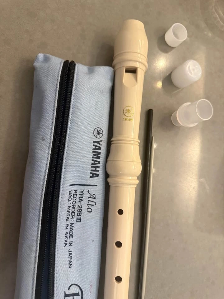 Yamaha recorder - photo 3