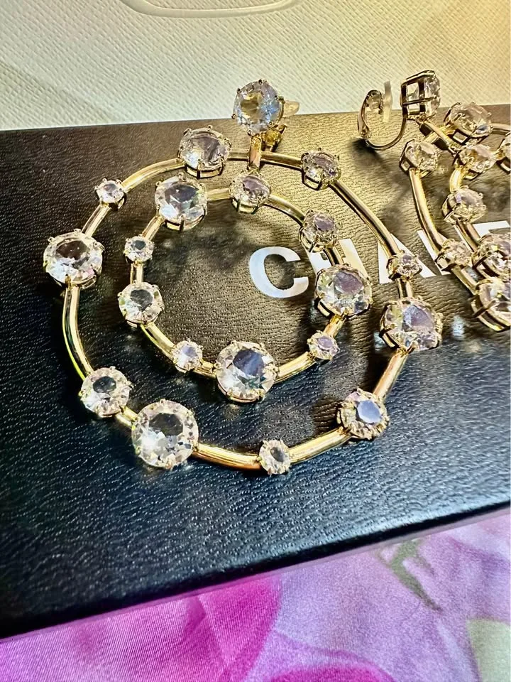 Statement Swarovski Clip-On Earrings | Elegant Glam image indicator(2)