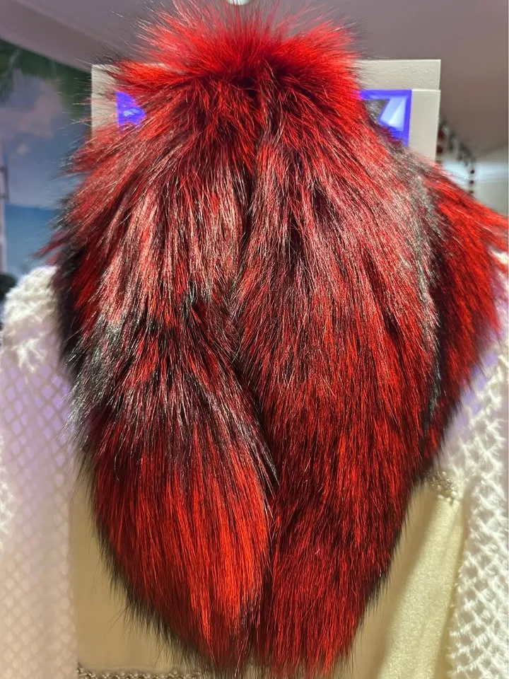 Elegant Red & Black Gradient Winter Wrap image indicator(3)