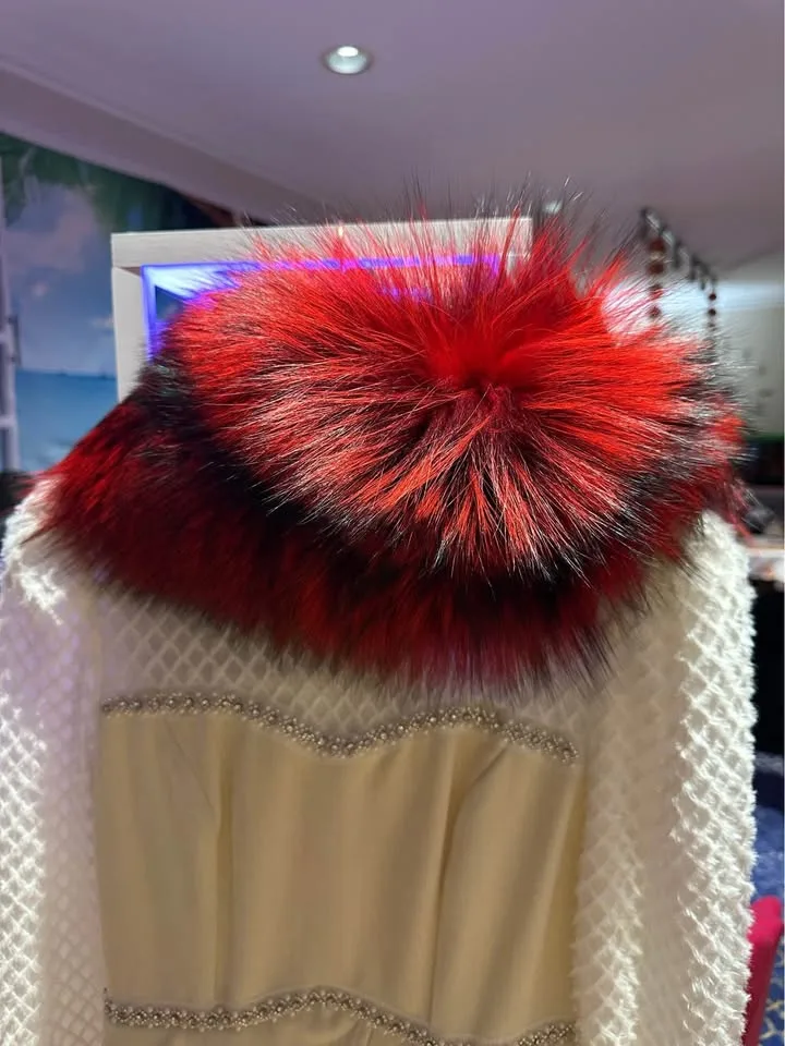 Elegant Red & Black Gradient Winter Wrap image indicator(6)