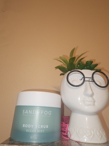 Sand + Fog Ocean Mist Body Scrub 10 oz Exfoliating Bath Spa New
