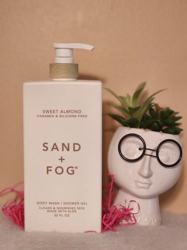 SAND AND FOG Sweet Almond Body Wash 32 fl oz