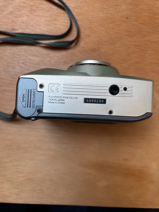 Fujifilm Zoom Date 60 image indicator(3)