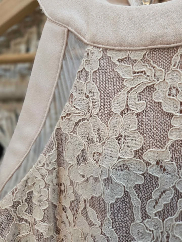 Beautiful lace dress XS - photo 4