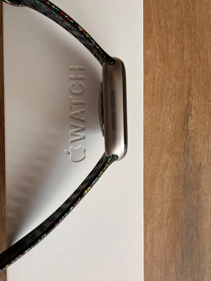 Apple Watch Series 11 (GPS, 46mm) – Space Gray - photo 4