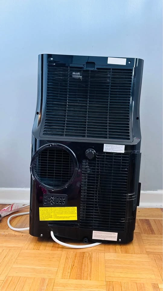 Danby 14K AC with Hose & Window Kit - photo 4