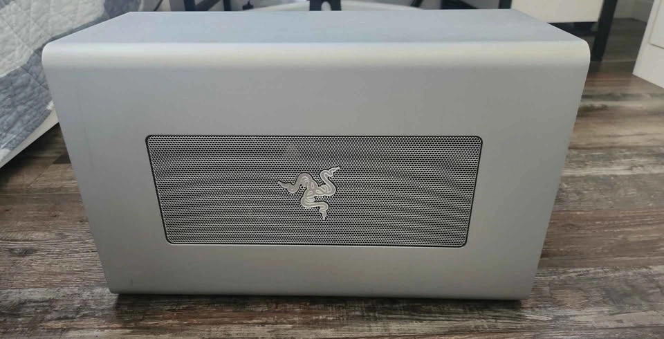 Razer Core X Aluminum External GPU Enclosure (eGPU) - Mercury - photo 3