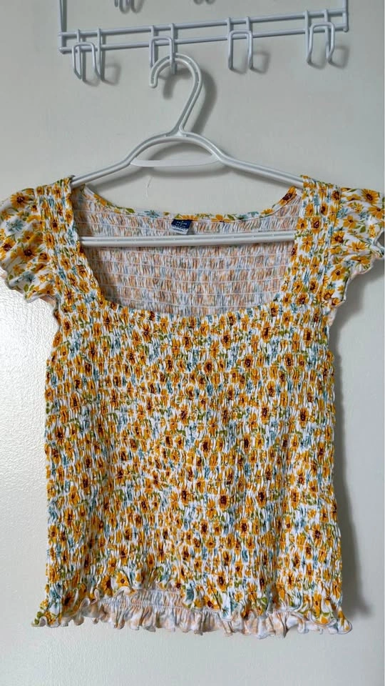 Old Navy Floral Top