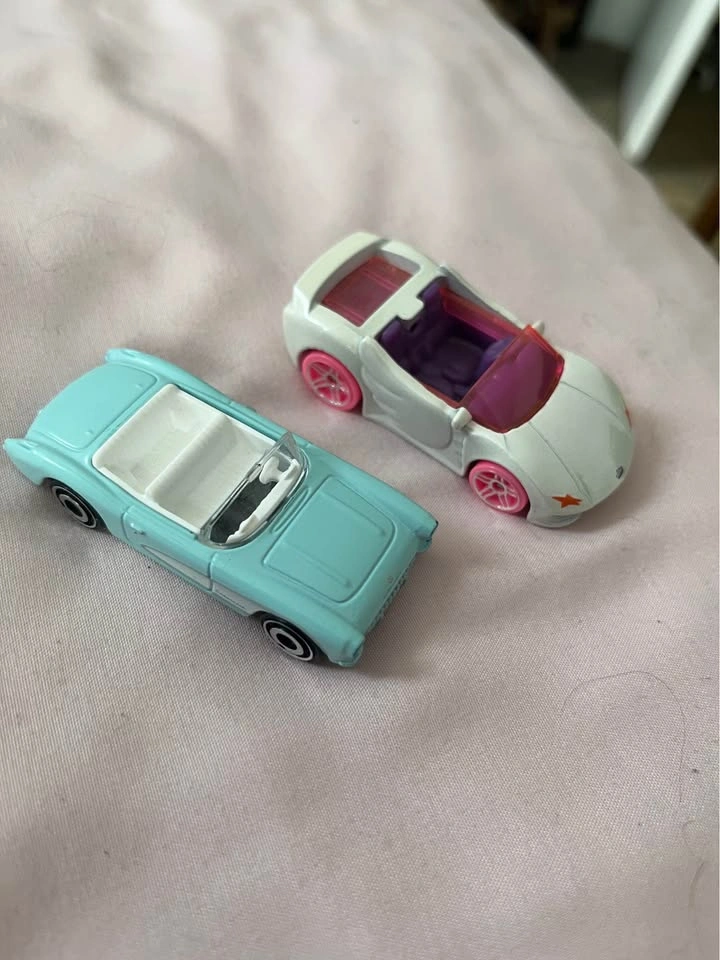Hot Wheels Die-Cast Toy Car Lot - photo 4