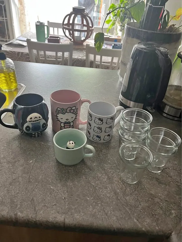 Cups