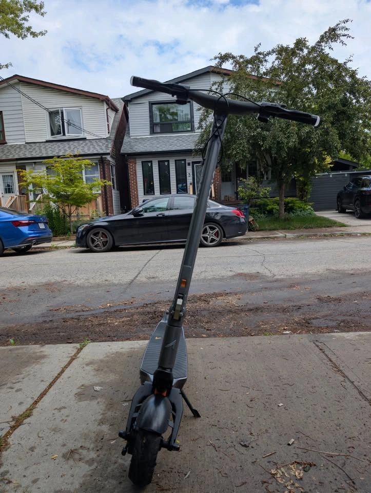 2024 Apollo City Electric Scooter (eScooter) 690 km only - photo 4