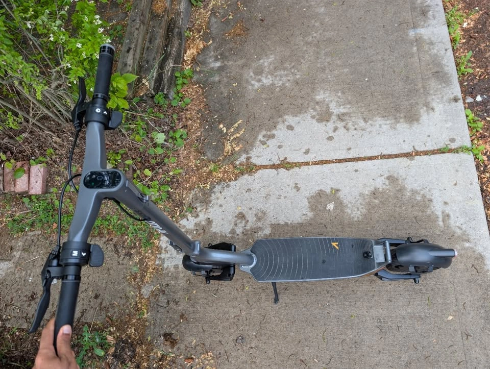 2024 Apollo City Electric Scooter (eScooter) 690 km only - photo 5
